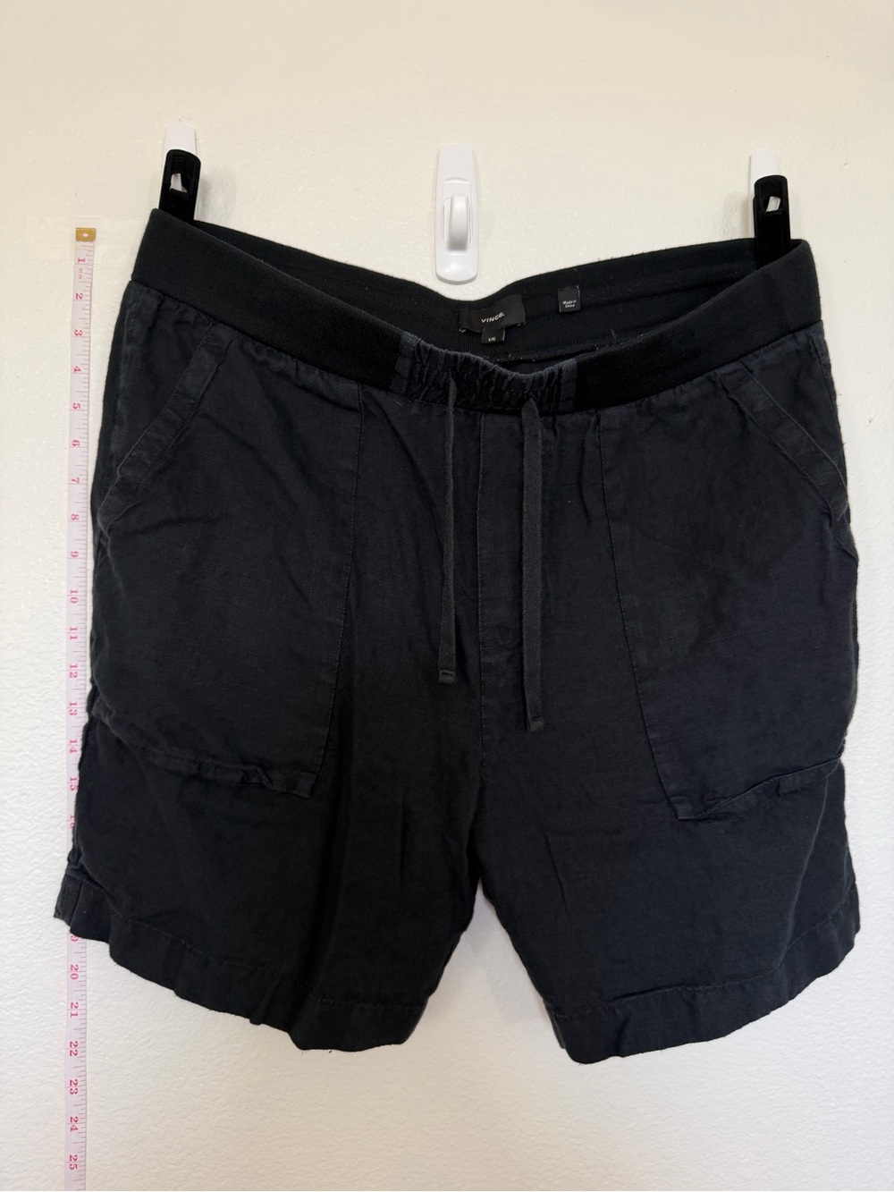 Vince Black Drawstring Linen-Blend Shorts
